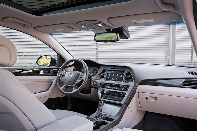 Hyundai Sonata Hybrid Foto 30