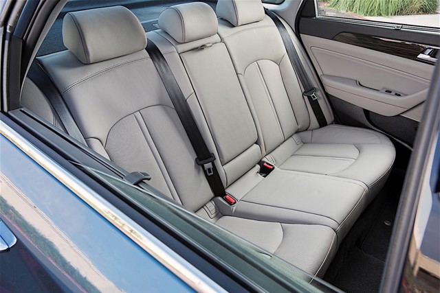 Hyundai Sonata Hybrid Foto 31