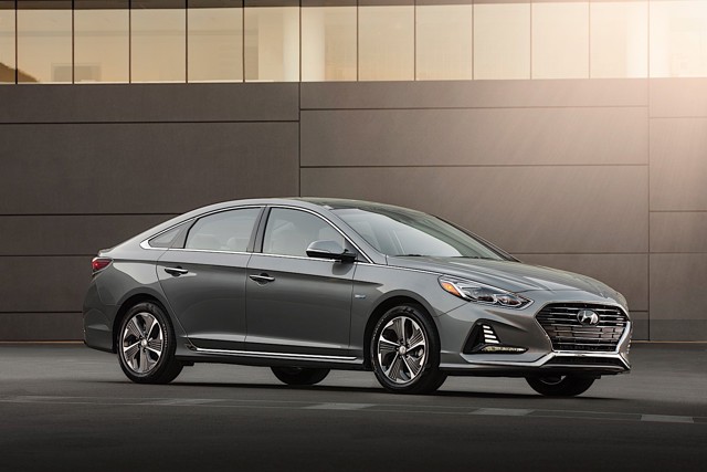 Hyundai Sonata Hybrid foto 8
