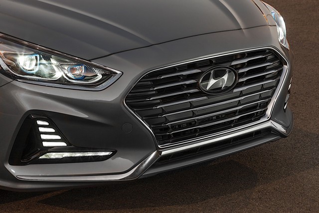Hyundai Sonata Hybrid foto 3