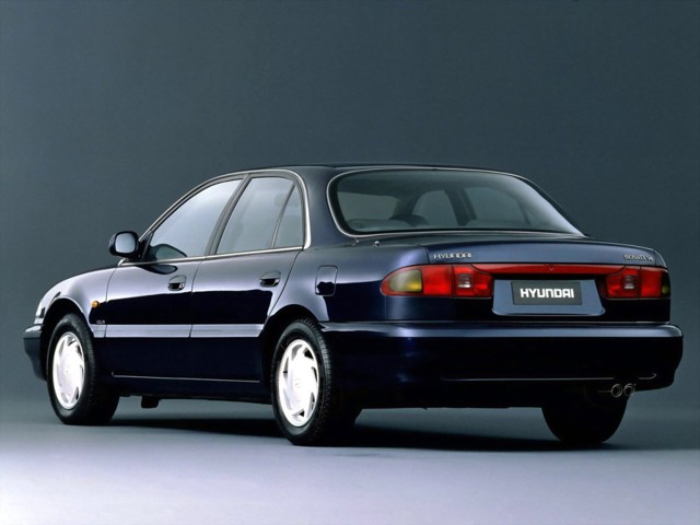 Hyundai Sonata photo 5