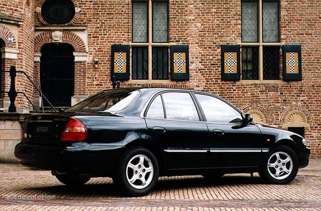 Hyundai Sonata Foto 4