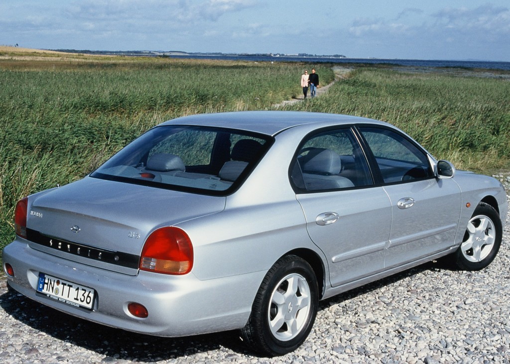 Hyundai Sonata photo 10