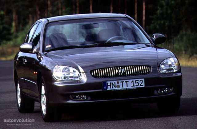 Hyundai Sonata Foto 2