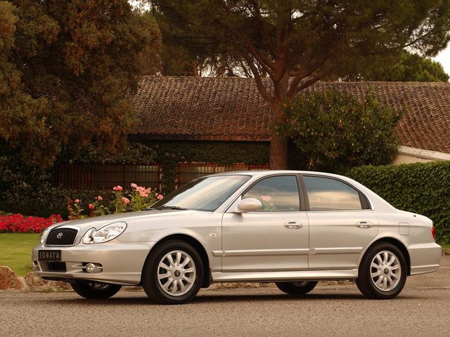 Hyundai Sonata photo 16