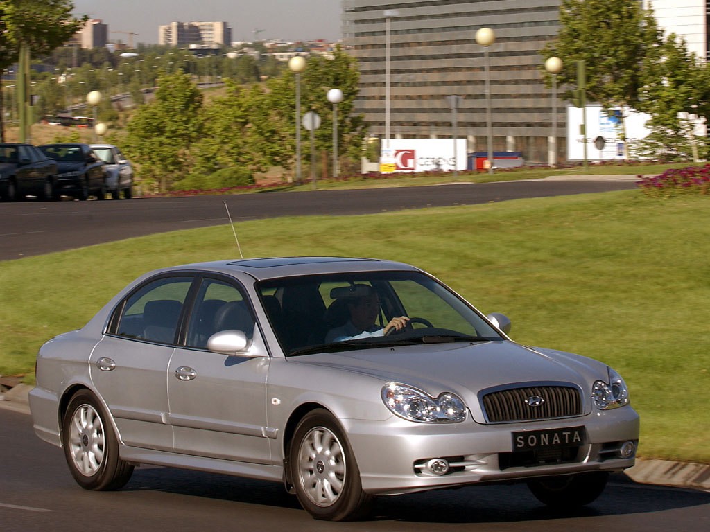 Hyundai Sonata photo 17