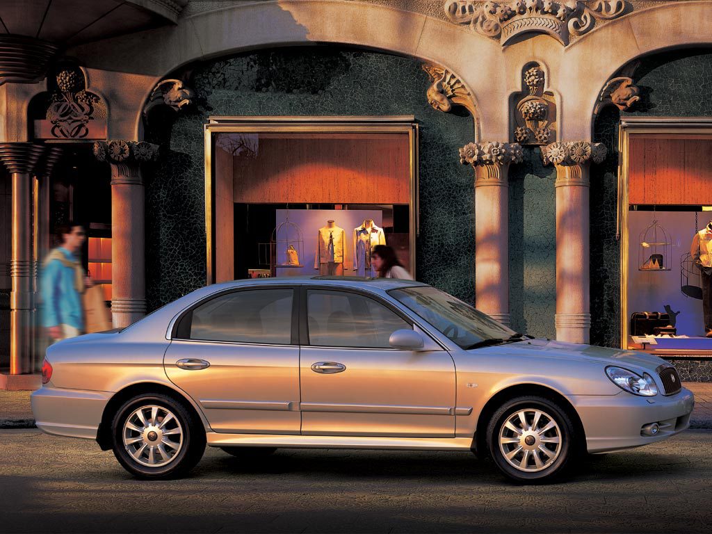 Hyundai Sonata photo 24