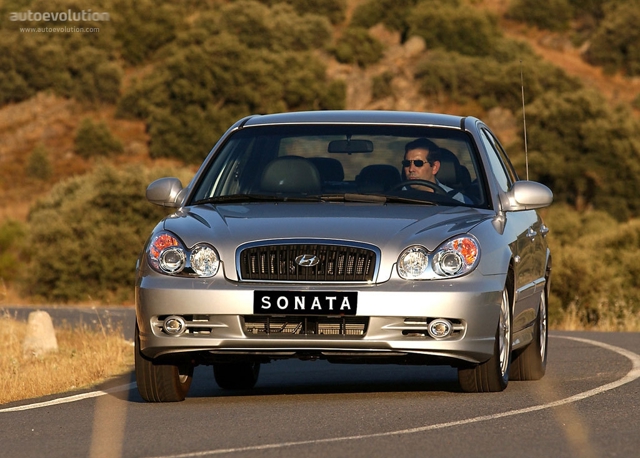 HYUNDAI Sonata