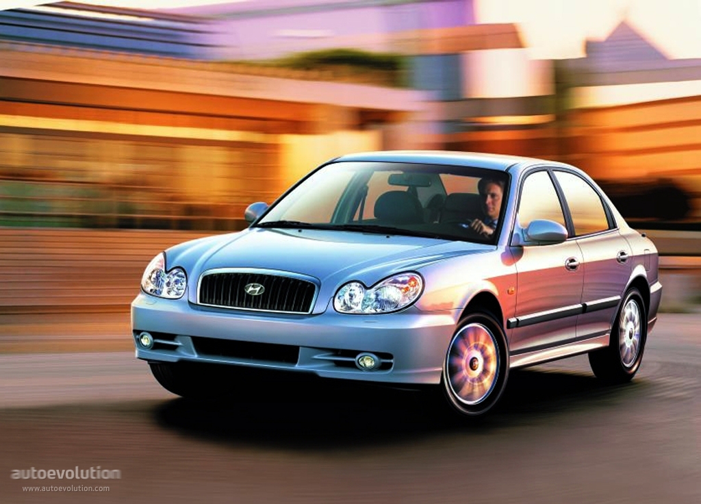 Hyundai Sonata photo 2