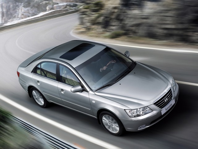 Hyundai Sonata foto 24