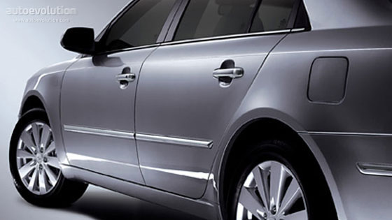 Hyundai Sonata photo 2