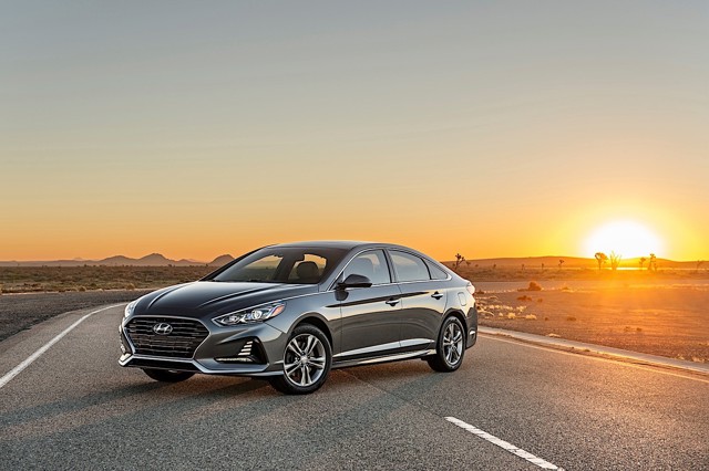 Hyundai Sonata foto 8