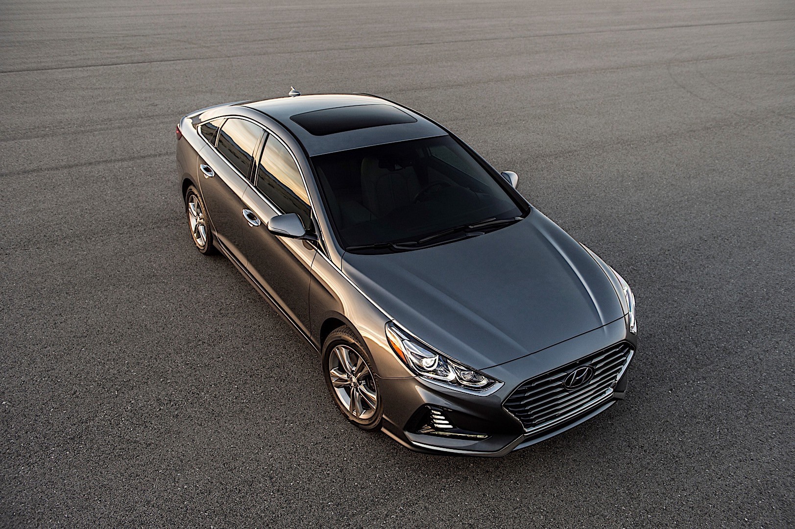 Hyundai Sonata photo 12