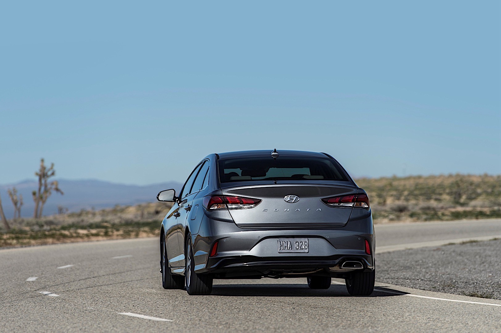 Hyundai Sonata photo 23