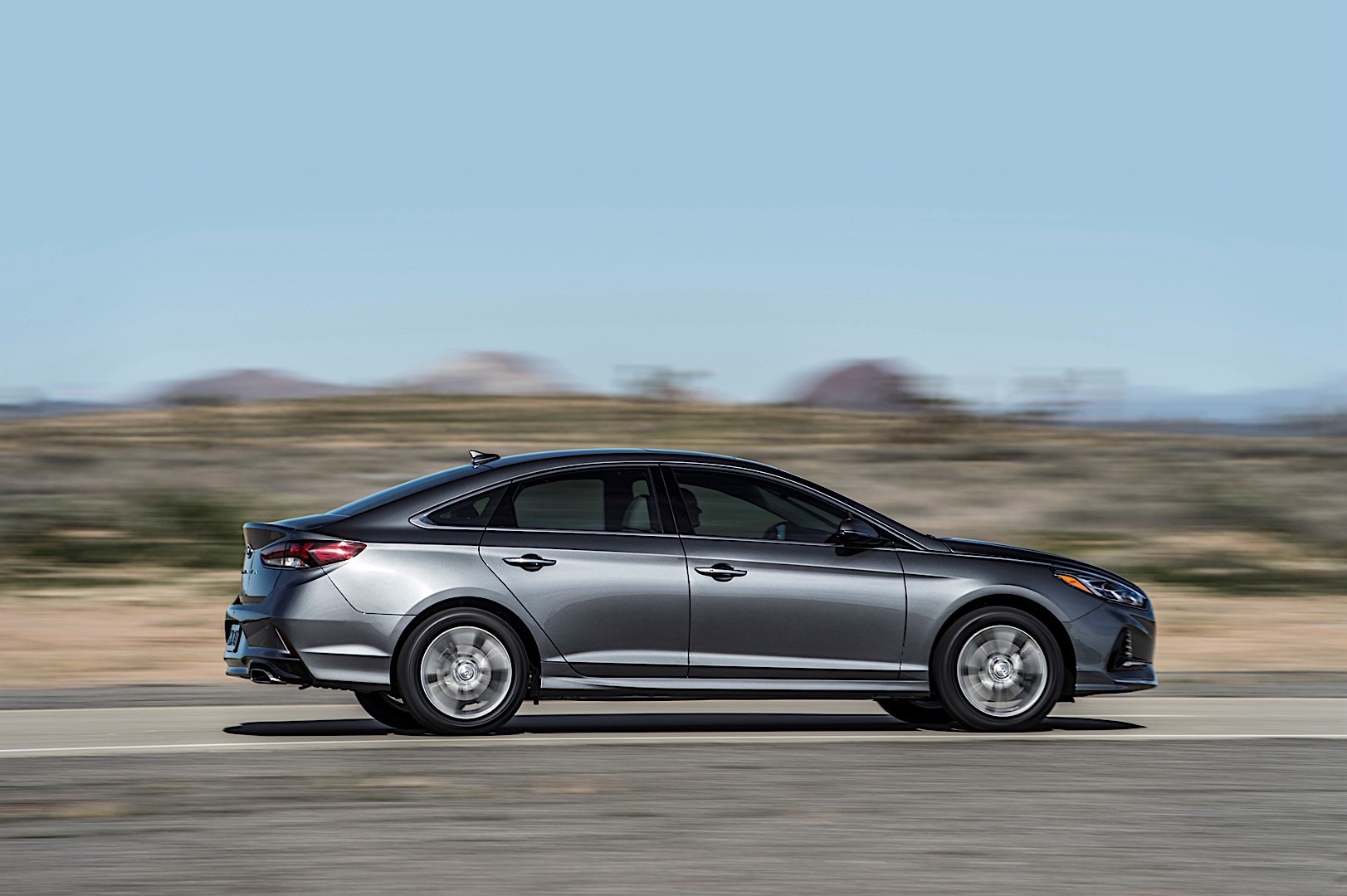 Hyundai Sonata photo 32