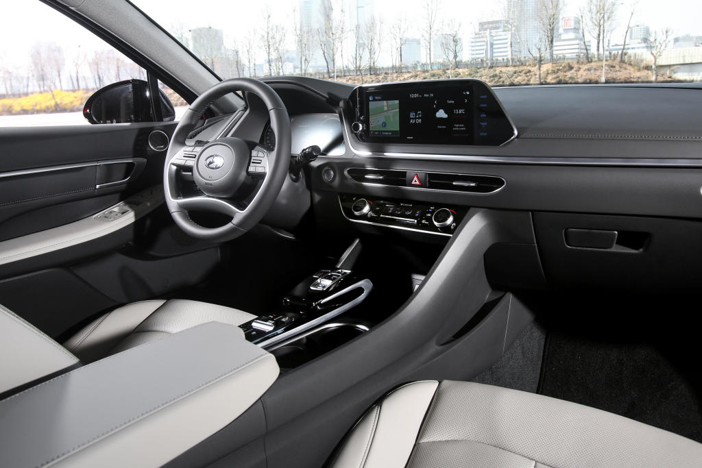 Hyundai Sonata photo 69