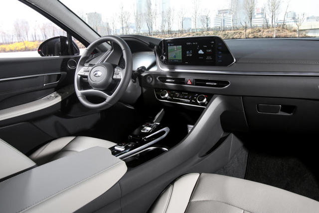 Hyundai Sonata photo 69