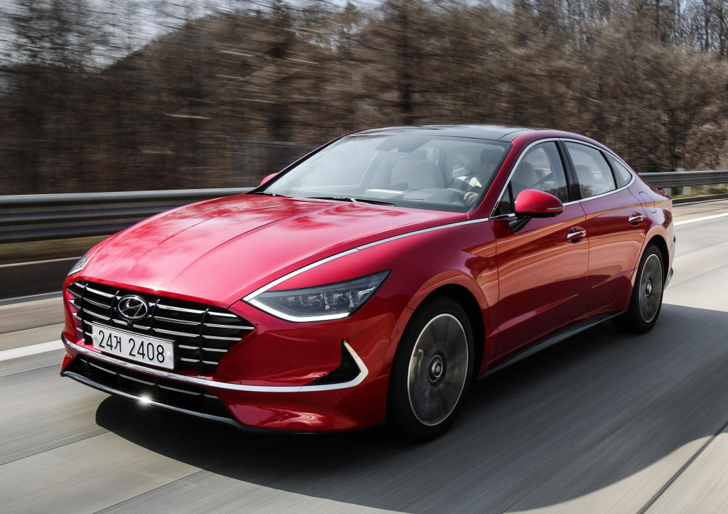 Hyundai Sonata photo 18