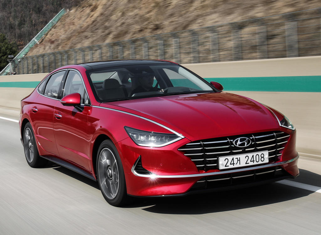 Hyundai Sonata photo 25