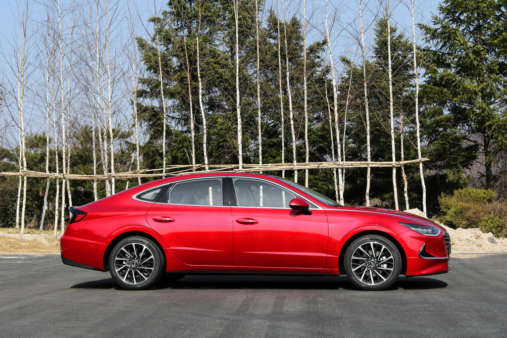 Hyundai Sonata photo 27