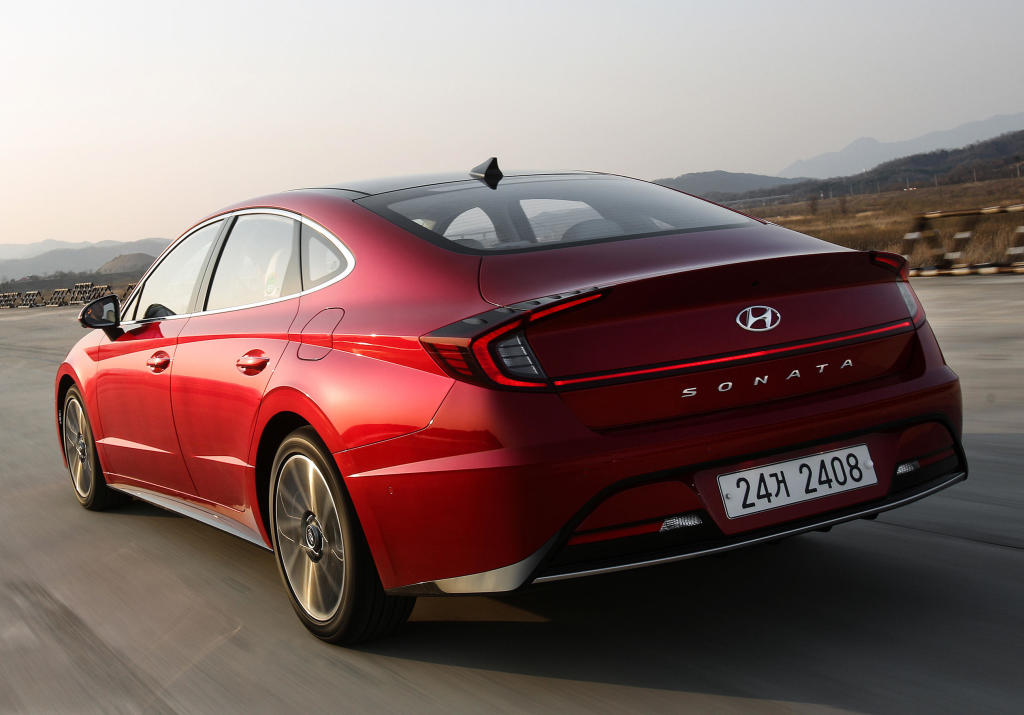 Hyundai Sonata photo 28