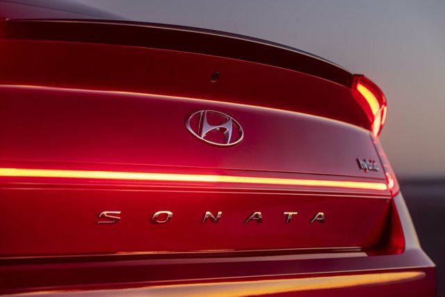 Hyundai Sonata photo 43