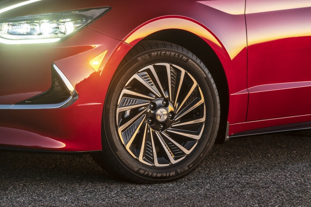 Hyundai Sonata photo 48