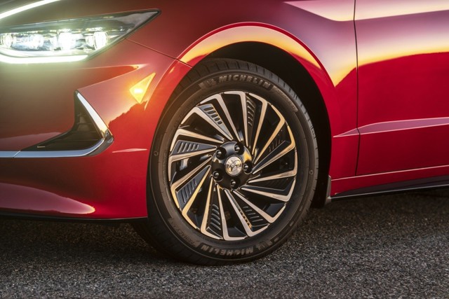 Hyundai Sonata photo 48