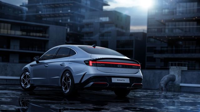 Hyundai Sonata photo 6