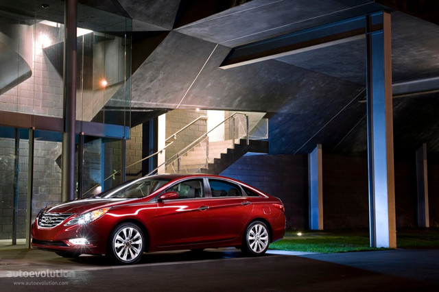 Hyundai Sonata foto 16