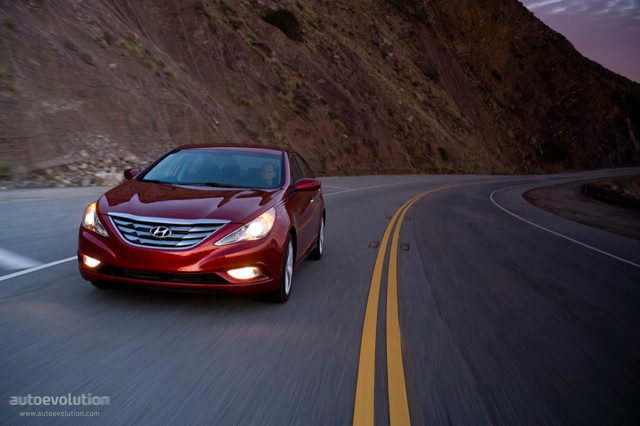Hyundai Sonata foto 18