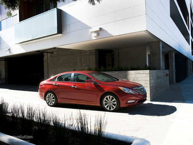Hyundai Sonata foto 23