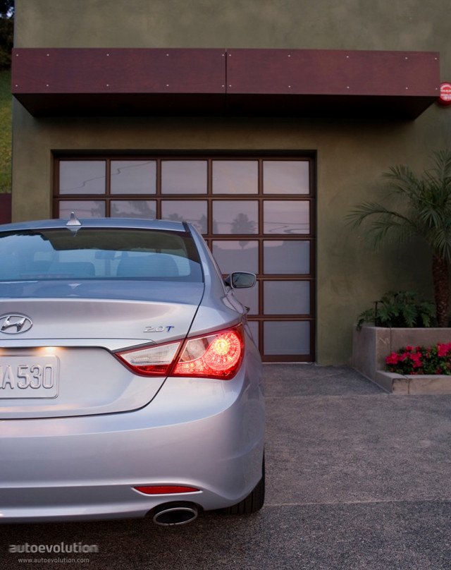 Hyundai Sonata foto 27
