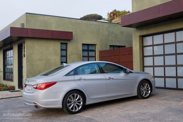Hyundai Sonata foto 28