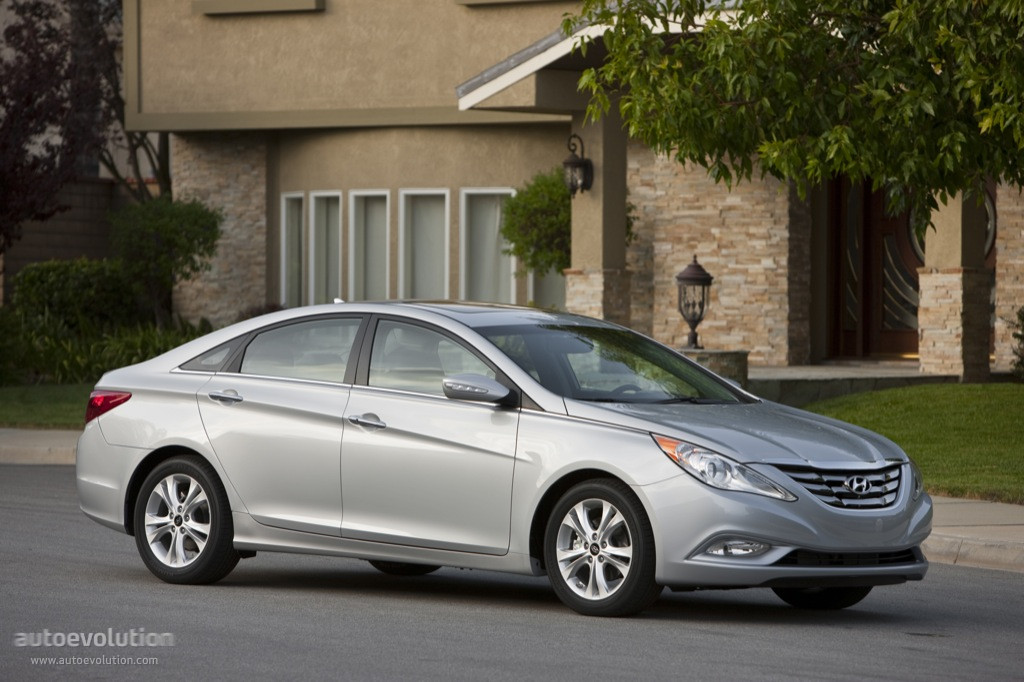 Hyundai Sonata photo 7
