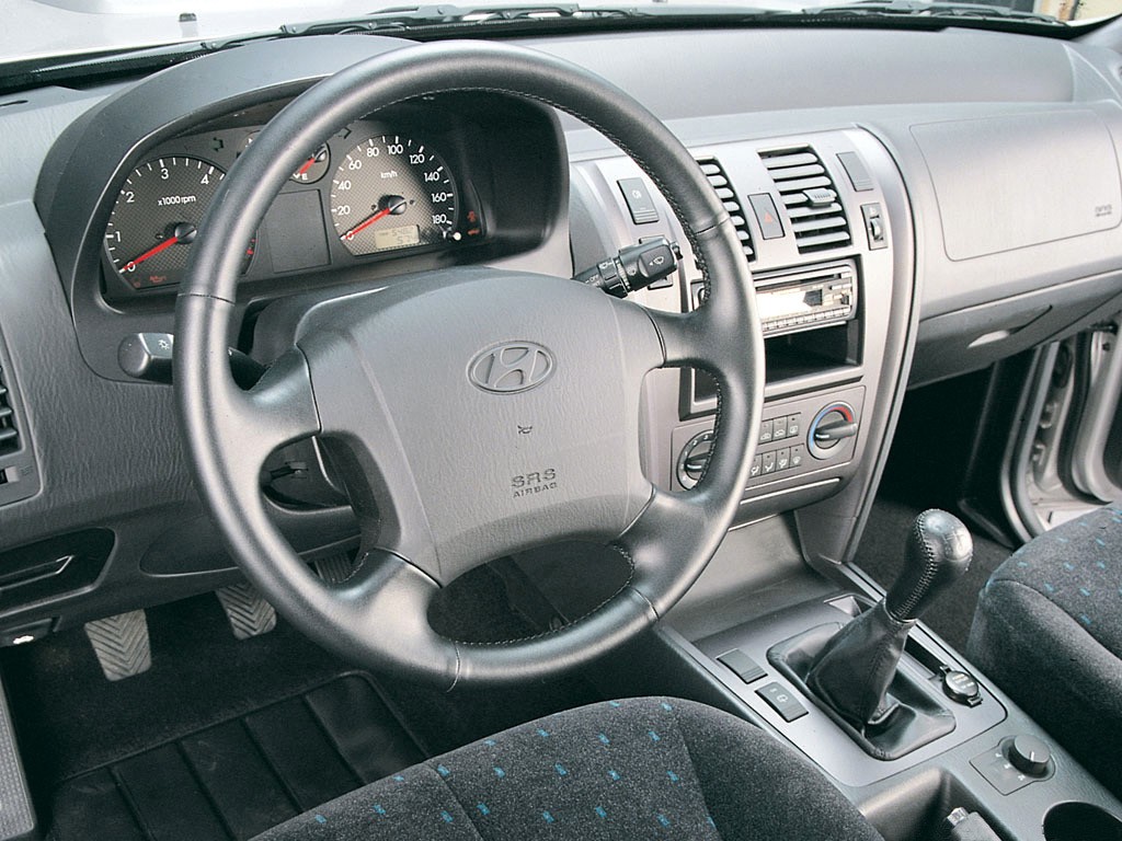 Hyundai Terracan photo 29