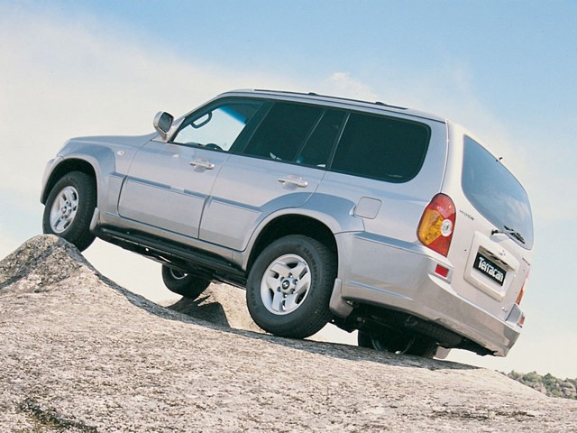 Hyundai Terracan photo 9
