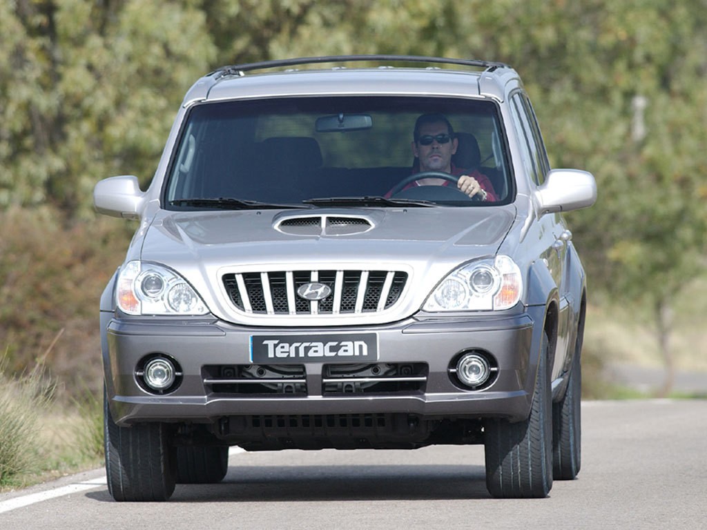 Hyundai Terracan photo 14