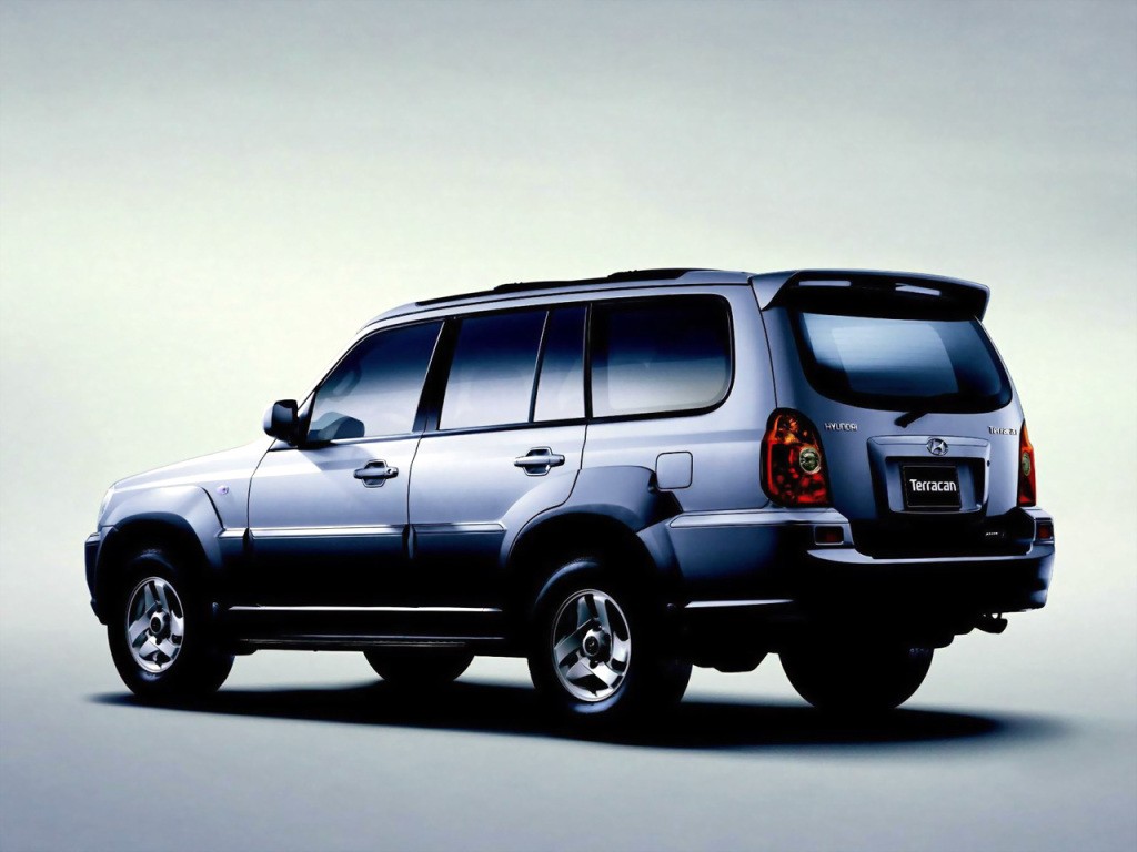 Hyundai Terracan photo 19