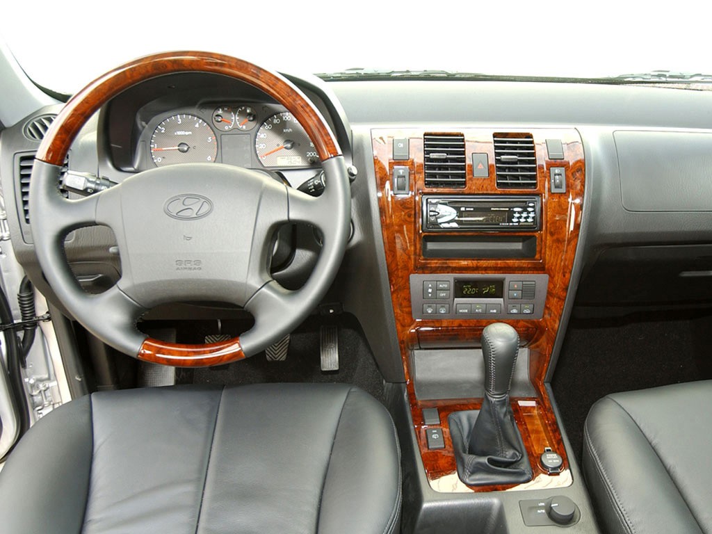 Hyundai Terracan photo 24