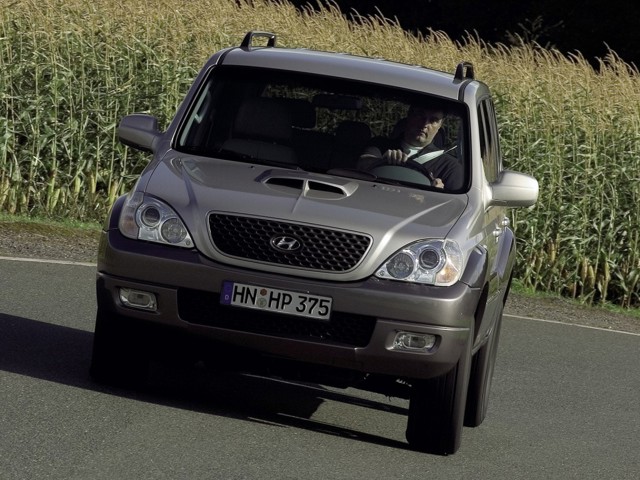 Hyundai Terracan photo 15