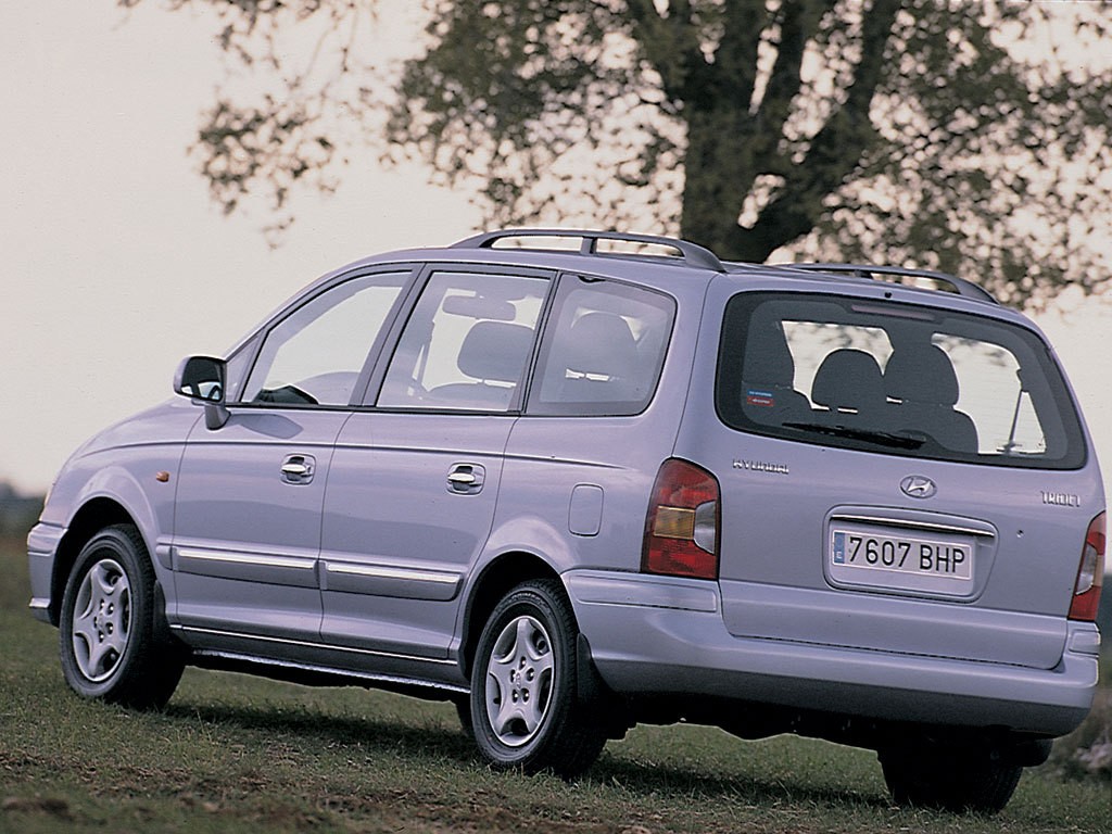 Hyundai Trajet photo 6