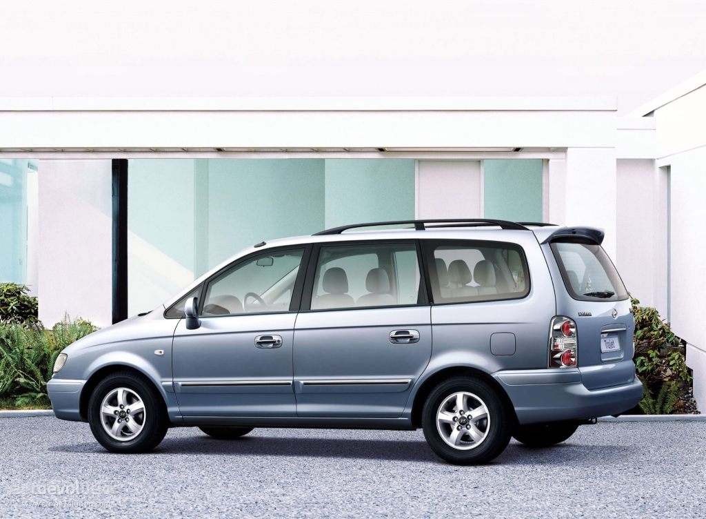 Hyundai Trajet photo 4