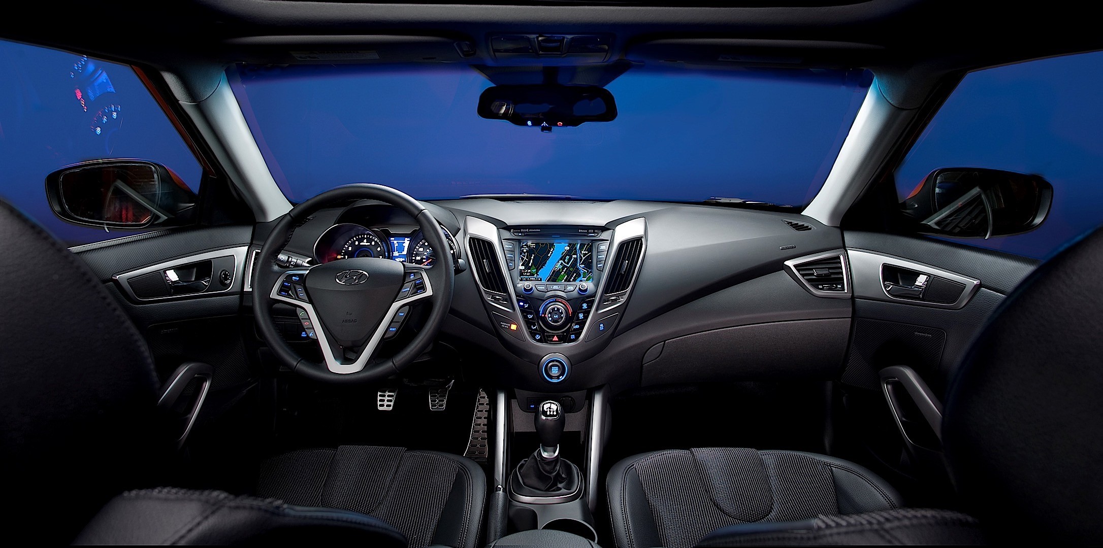 Hyundai Veloster photo 70