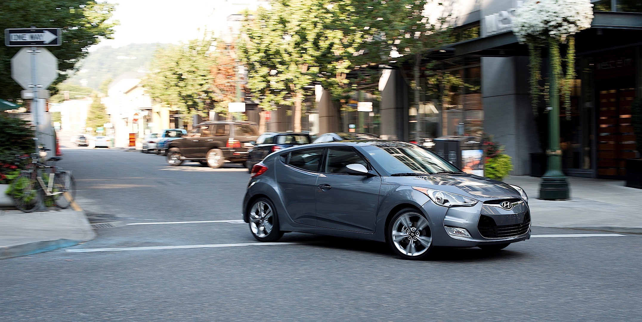 Hyundai Veloster photo 22