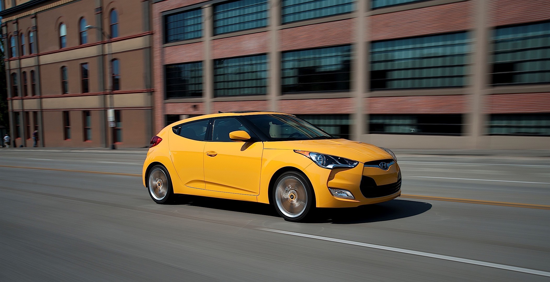 Hyundai Veloster photo 28