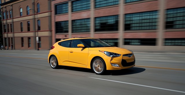 Hyundai Veloster photo 28