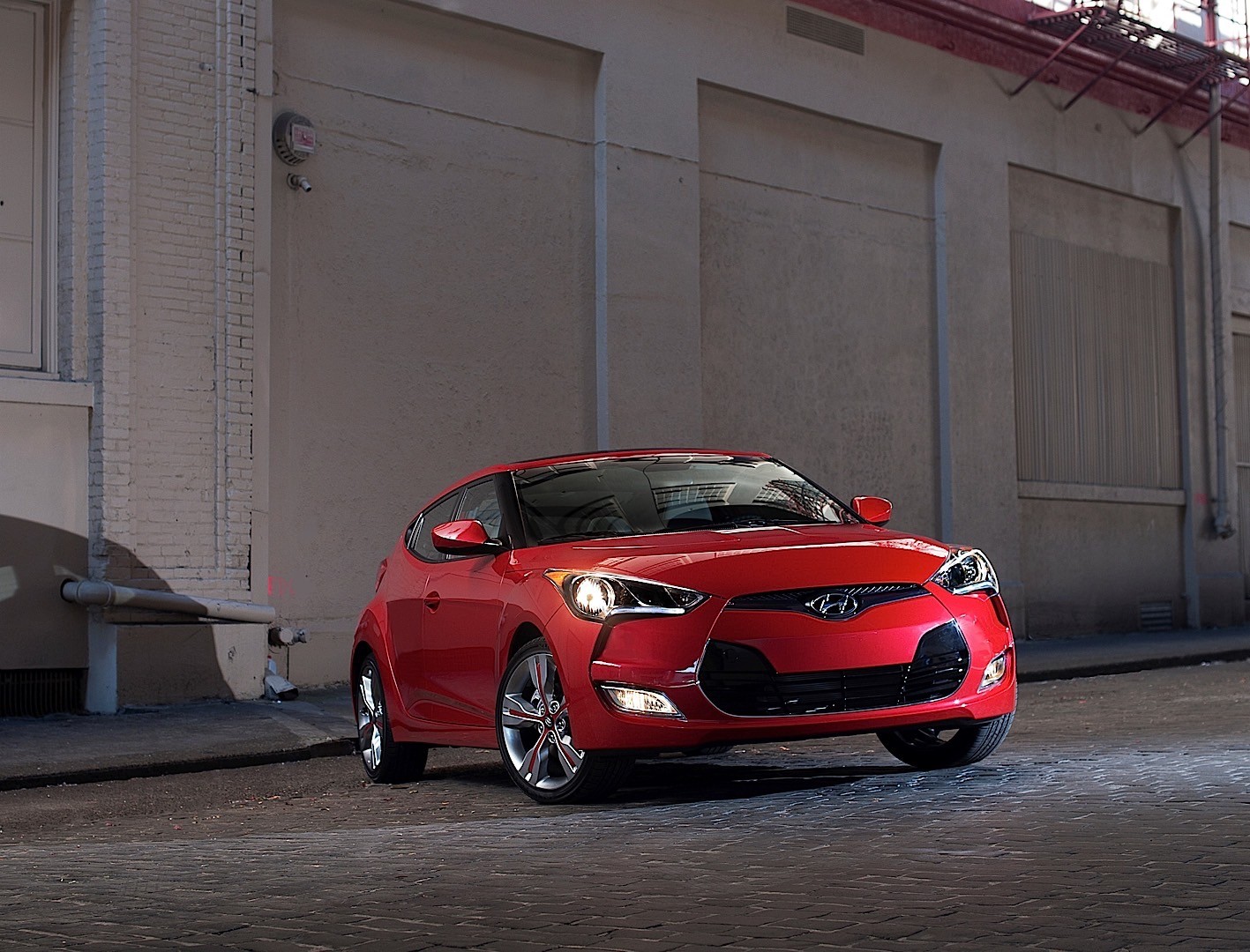 Hyundai Veloster photo 35