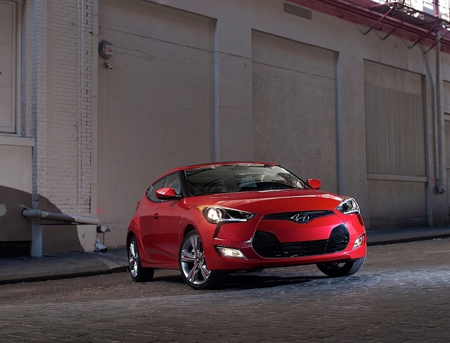 Hyundai Veloster photo 35