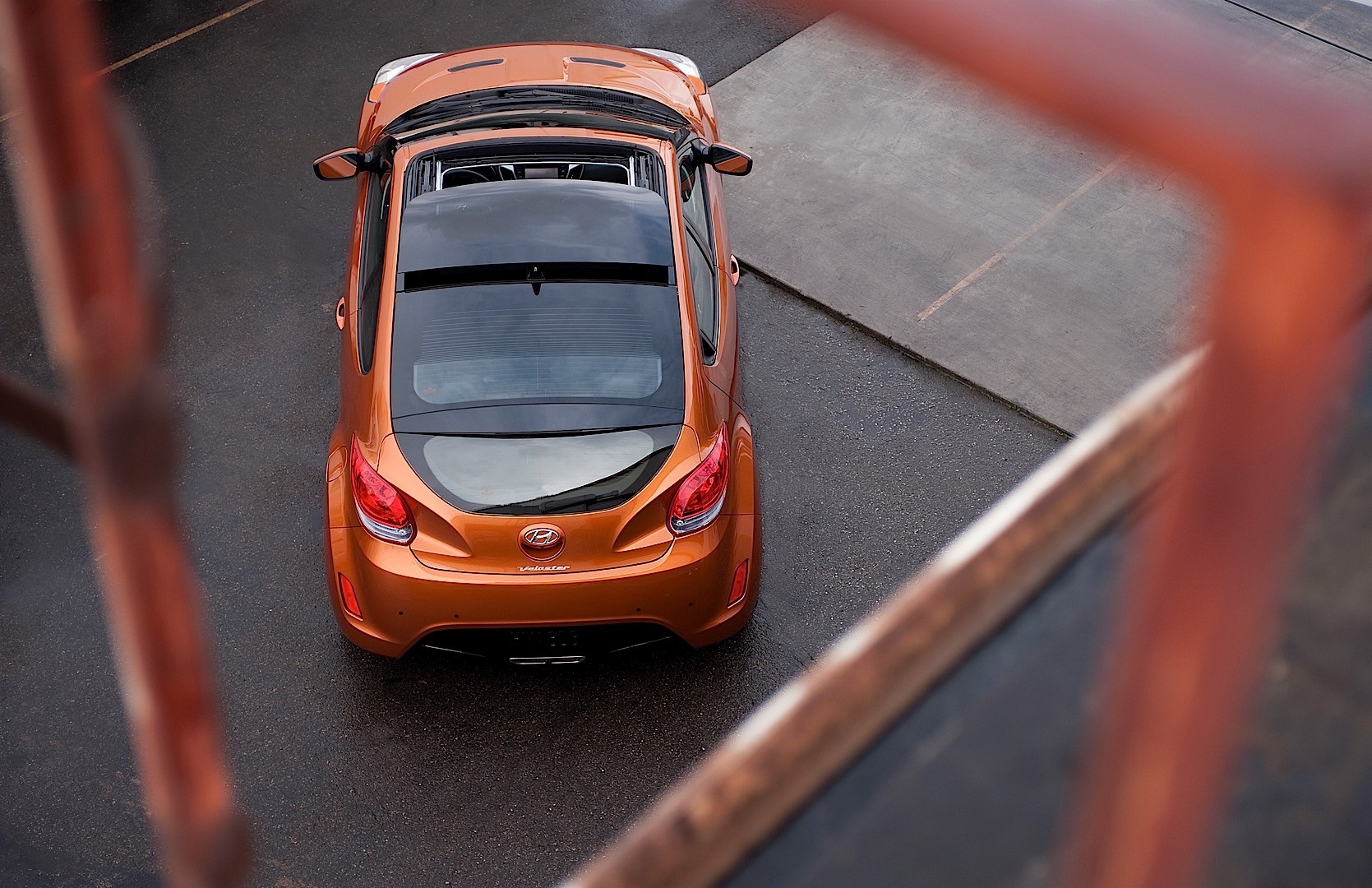 Hyundai Veloster photo 37